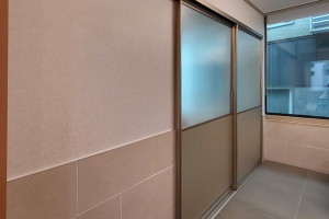 서울 서초구 한정식 식당 중문 설치: 고급스러움을 더한 인테리어 시공 사례